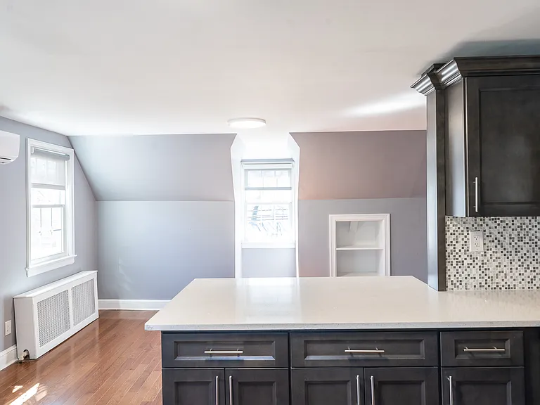 3738 Park Ave — Photo 11