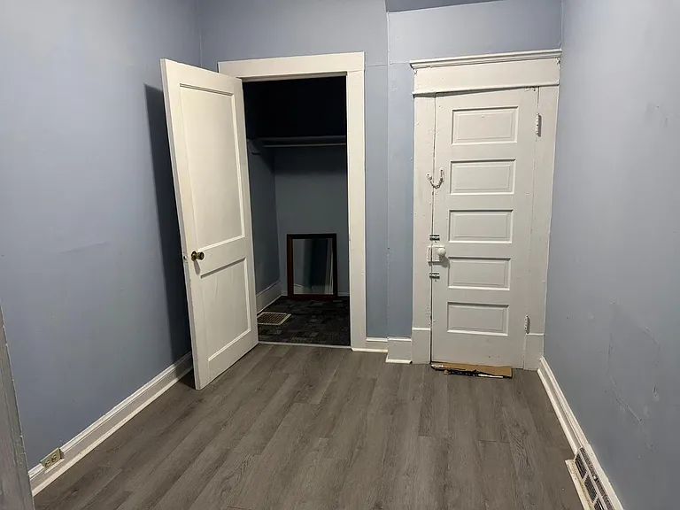 2501 Pickett Rd #5 — Photo 8