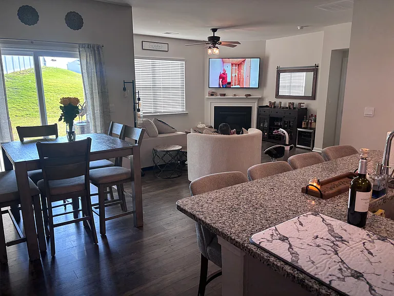 325 Glass Rd — Photo 5