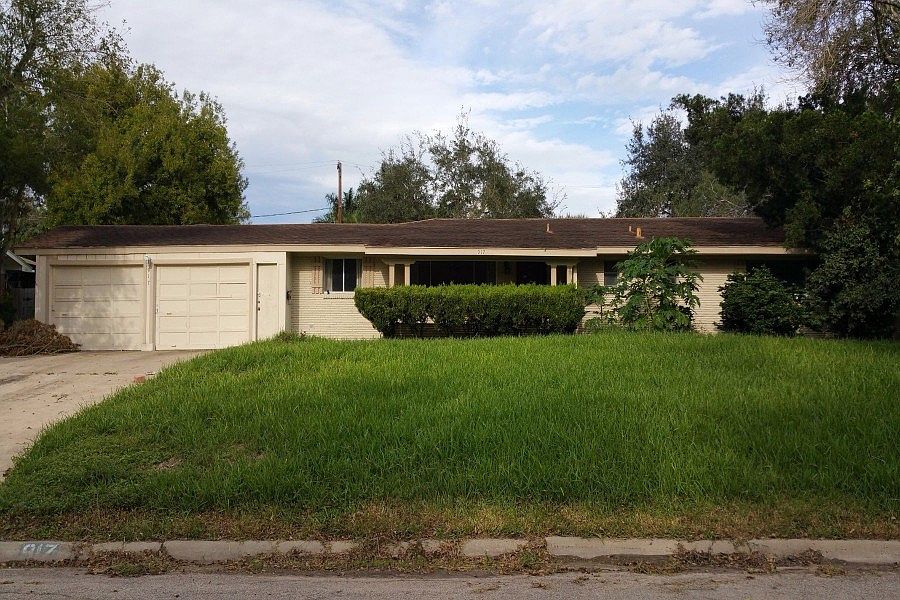 1st image of 917 Lantana St