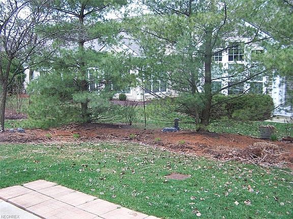4th image of 436 Edge Park Ln