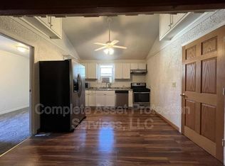 3805 Roche St, Hobart, IN 46342