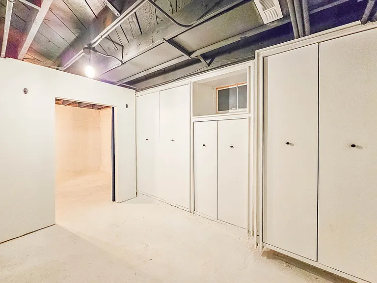 2303 S 6th St #2303 — Photo 15