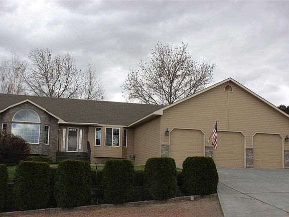 4th image of 2503 W 36th Ave
