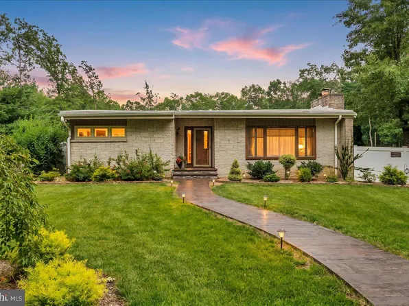 64 Blue Anchor Rd, Sicklerville, NJ 08081