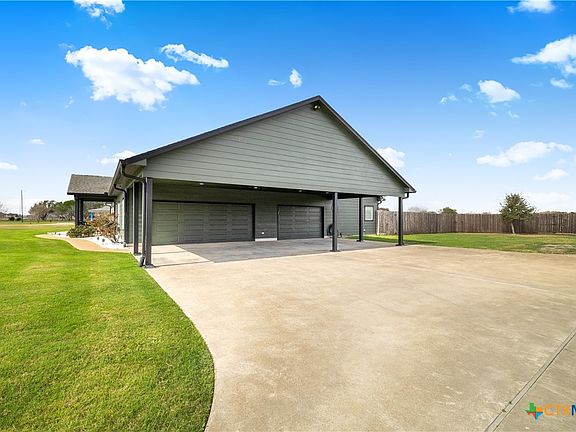 4th image of 1118 E Maxwell Ditch Rd