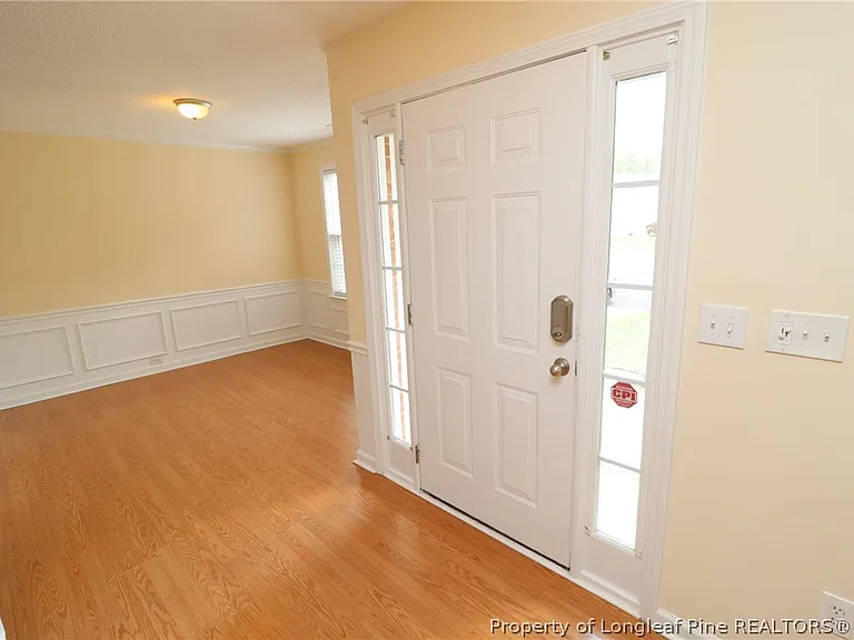 1103 Haventree Rd — Photo 3