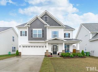 5298 Goosecross Way, Fuquay Varina, NC 27526