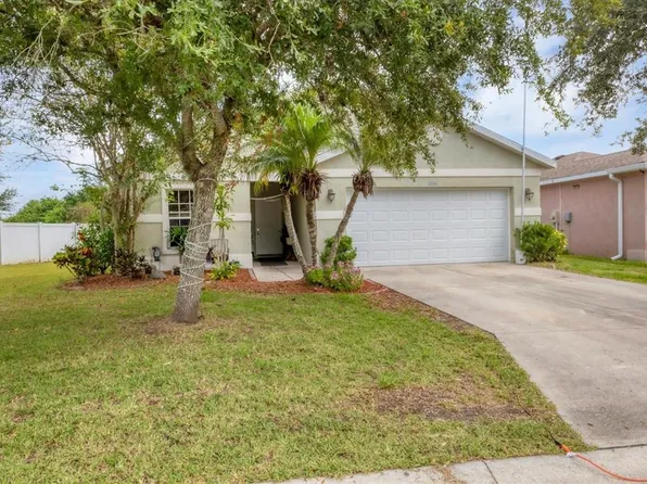 2534 29th Ave E, Palmetto, FL 34221