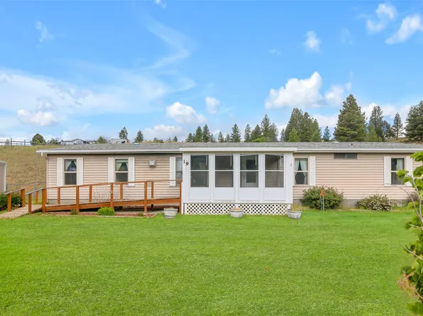 19 N Main St, Jefferson City, MT 59638