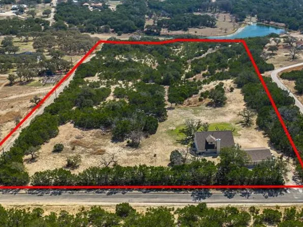 540 NE Stoney Brook Rd, Kerrville, TX 78028