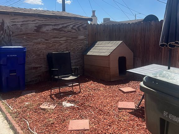 4th image of 15711 La Paz Dr