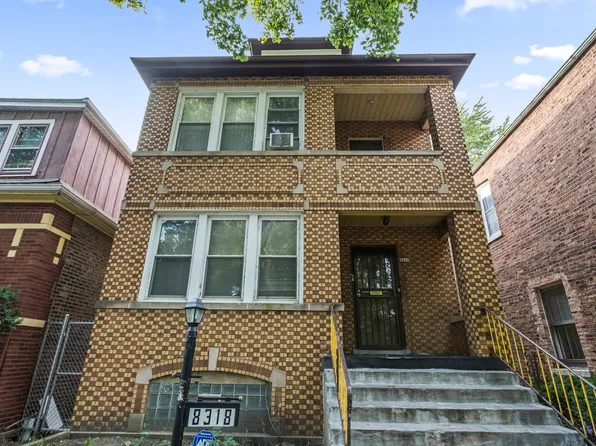 8318 S Essex Ave, Chicago, IL 60617