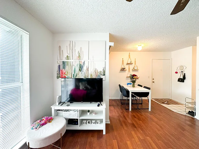 606 S Albany Ave #3 — Photo 7