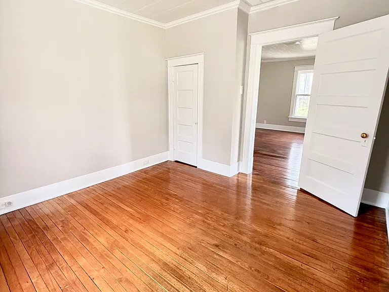 503 Church St — Photo 6