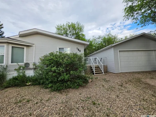 180 10th STREET, Buena Vista, SK S2V 1B1