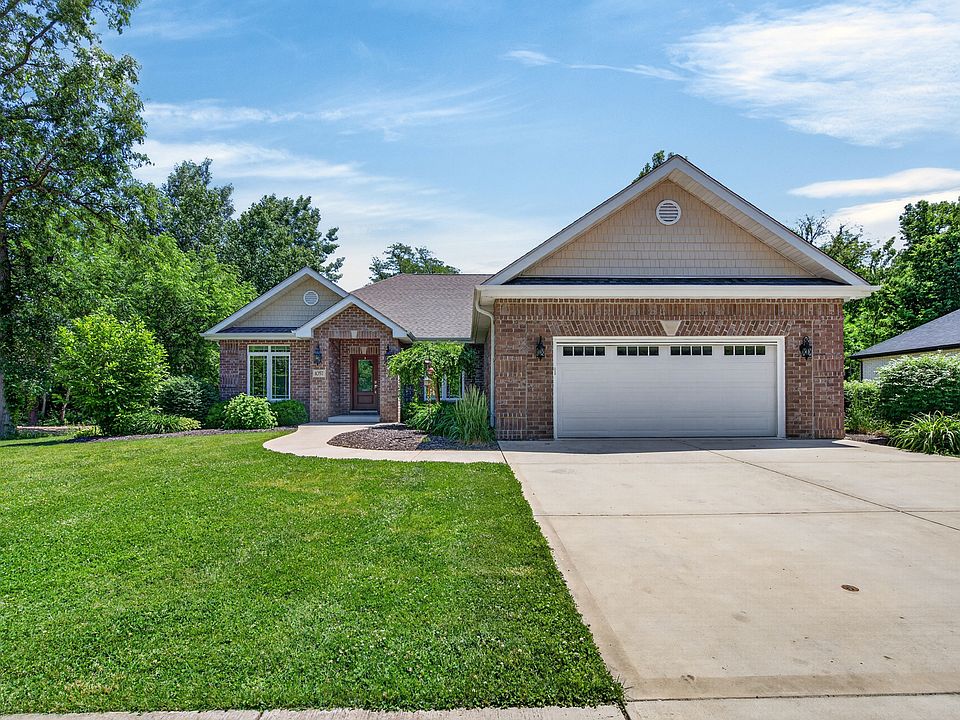 1st image of 1057 Westwood Dr