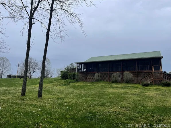 34 Rain Drop Ln, Tuscumbia, MO 65082