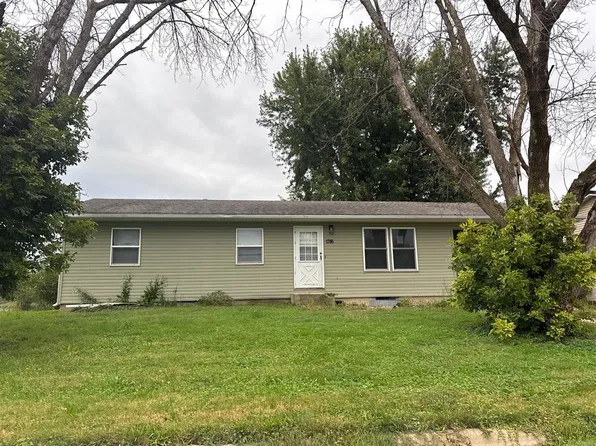 1316 Iuka Dr, Tama, IA 52339
