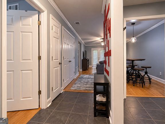 2nd image of 1055 Baxter St APT 406