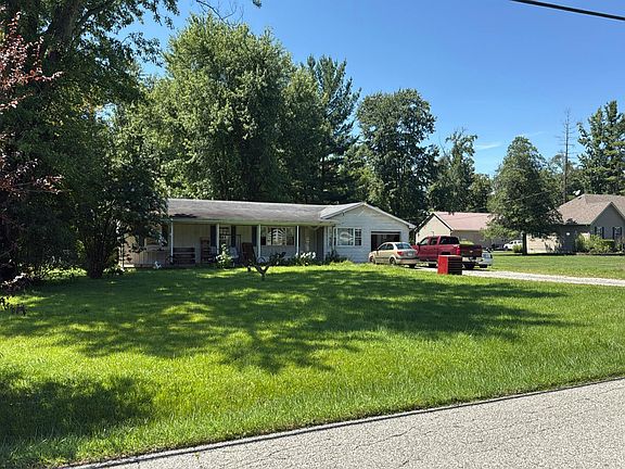 3rd image of 542 S Grange Hall Rd