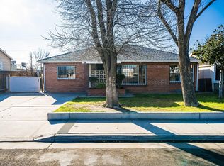 901 Washington St, Hanford, CA