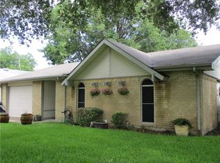 509 Clover Ln, Garland, TX