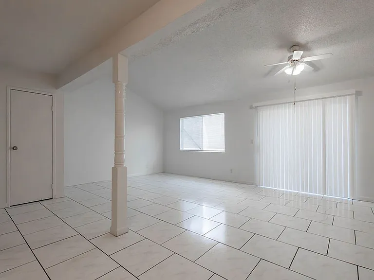 5198 Greene Ln — Photo 14