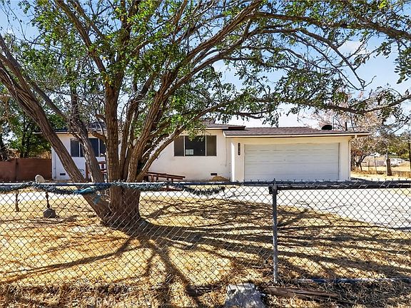 4th image of 10142 E Avenue R14