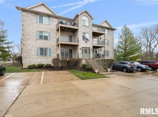 3071 Holiday Ct #1, Bettendorf, IA 52722