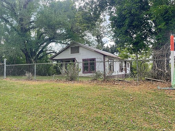 5th image of 3868 State Highway 63 E