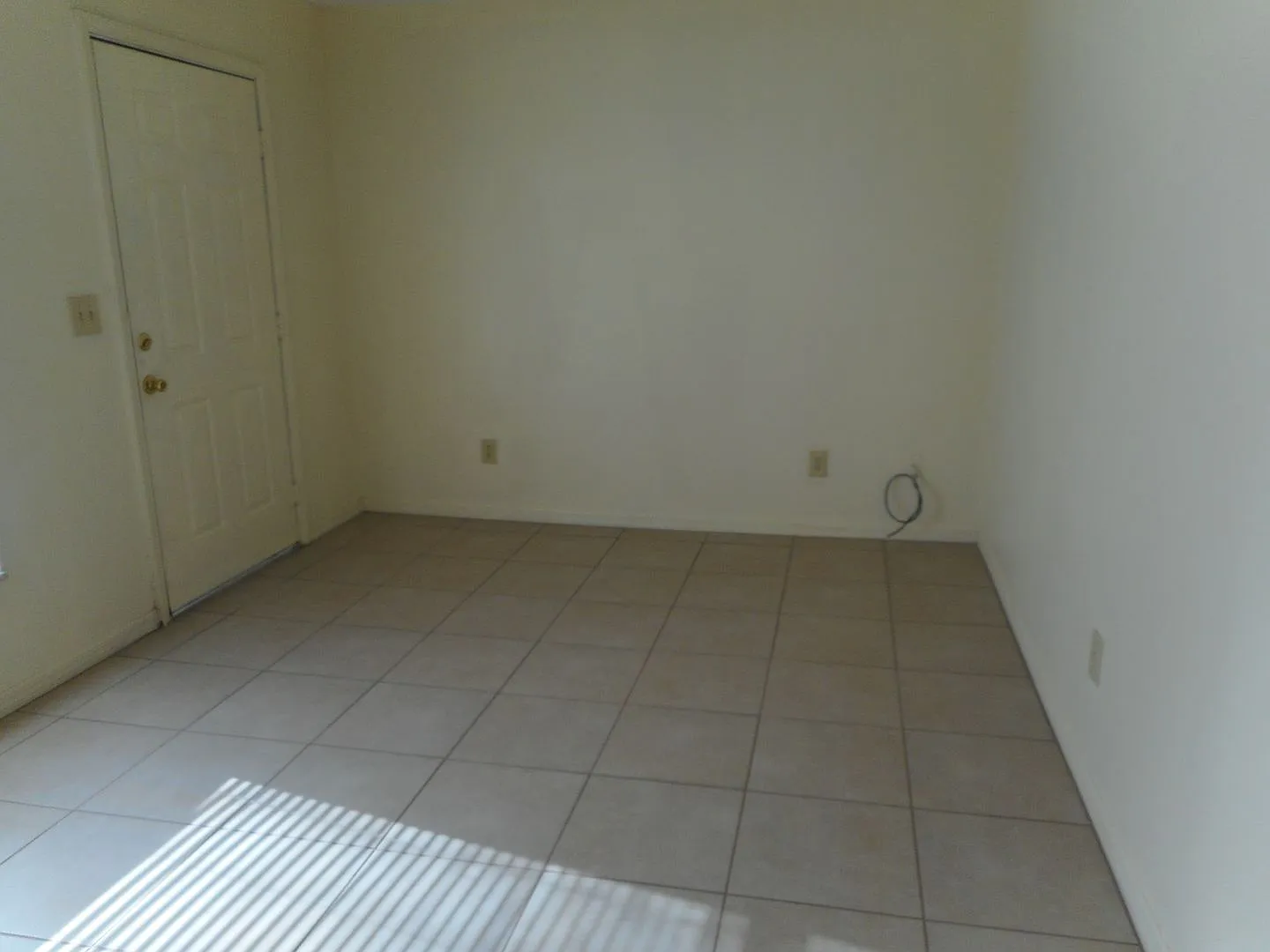 1 Bedroom 1 Bath 914 NW 59th Avenue — Photo 4