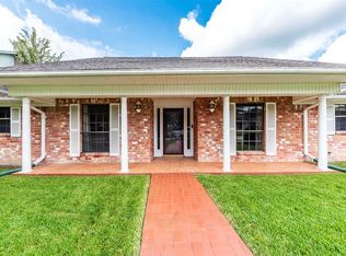 3905 Trailwood Dr, Baytown, TX 77521