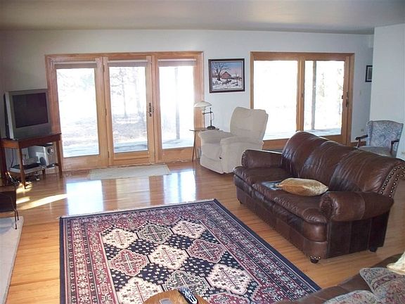 3rd image of 509 Barnum Bay Trl