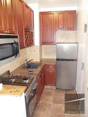 Rented by Highline Residential | media 17