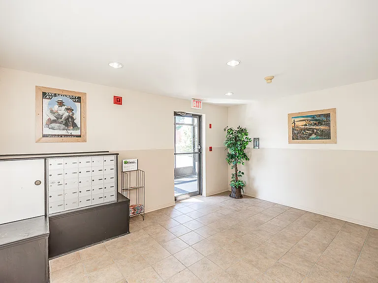 320 Emms Dr — Photo 19