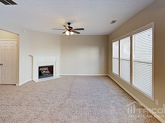 3rd image of 560 Pondweed Dr