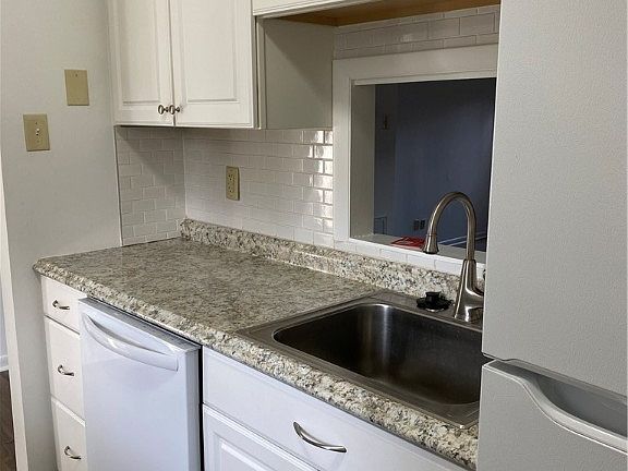 4th image of 11603 E Briar Patch Dr