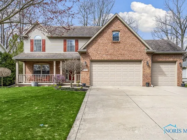 704 Weatherstone Rd, Holland, OH 43528