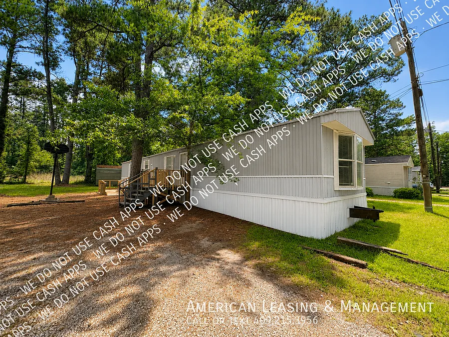 2307 N John Redditt Dr #17