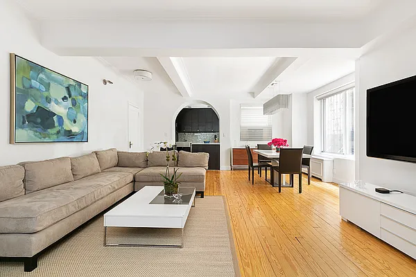 Sold by Compass | media 1