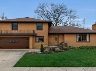 21 Barlow Ave, Lackawanna, NY 14218