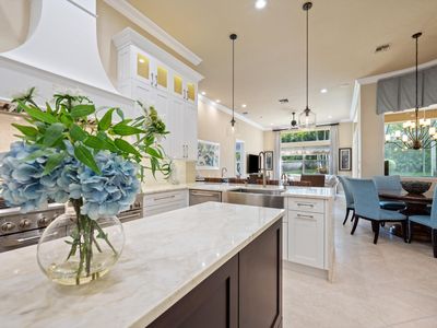 10758 Versailles Boulevard, Wellington, FL, 33449