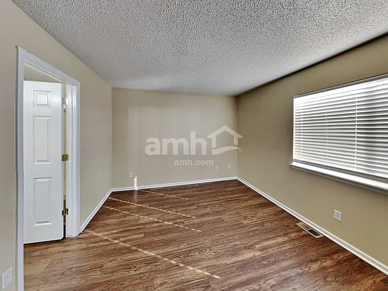 4094 Malta St — Photo 13