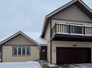 1285 N Foxdale Dr, Addison, IL 60101