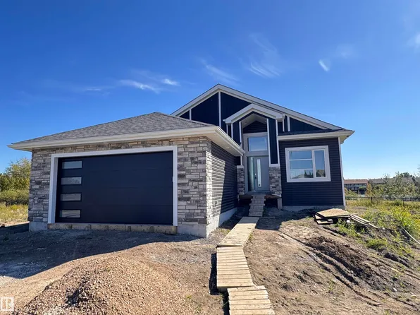 153 Houle Dr, Morinville, AB T8R 0E1