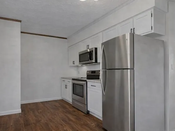 573 Main St E, Logan, OH 43138