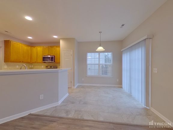 5th image of 1007 Brushy Fork Dr