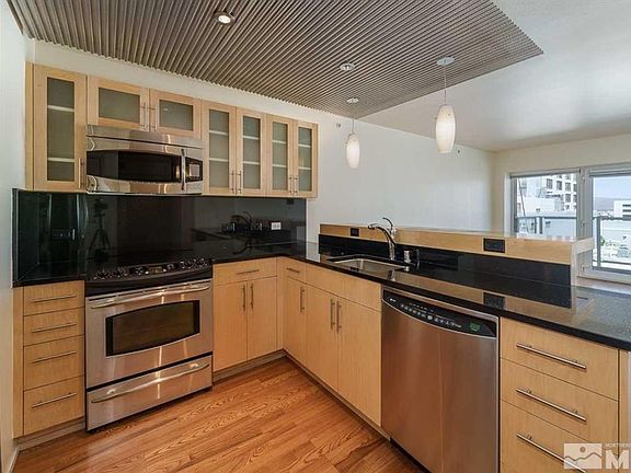 4th image of 255 N Sierra St Unit 606