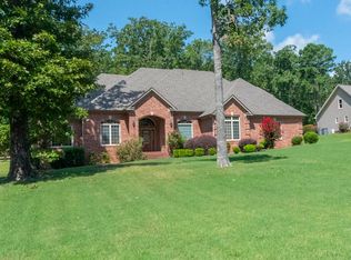 7015 Lucea Rd, Little Rock, AR 72210